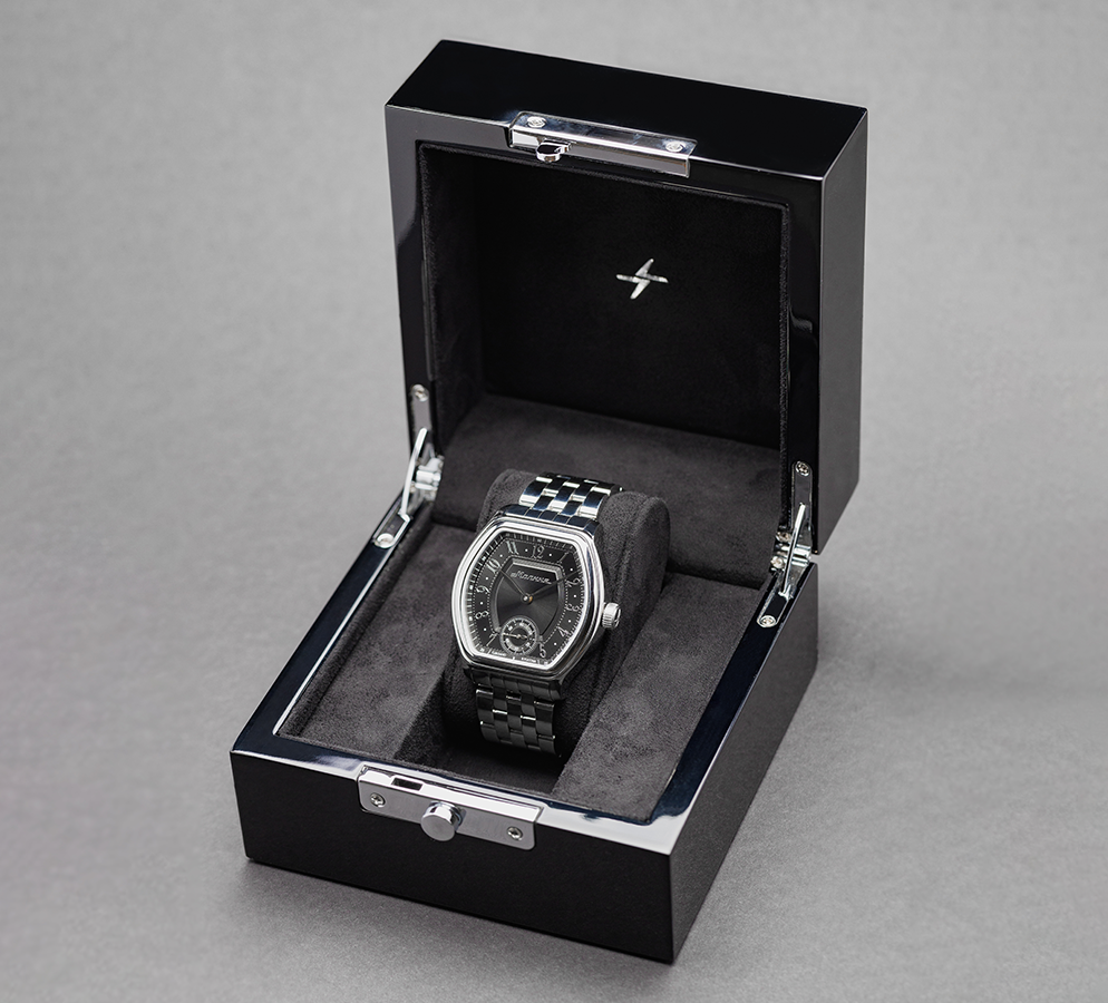 Prestige TCB 3603S 42 mm manual winding