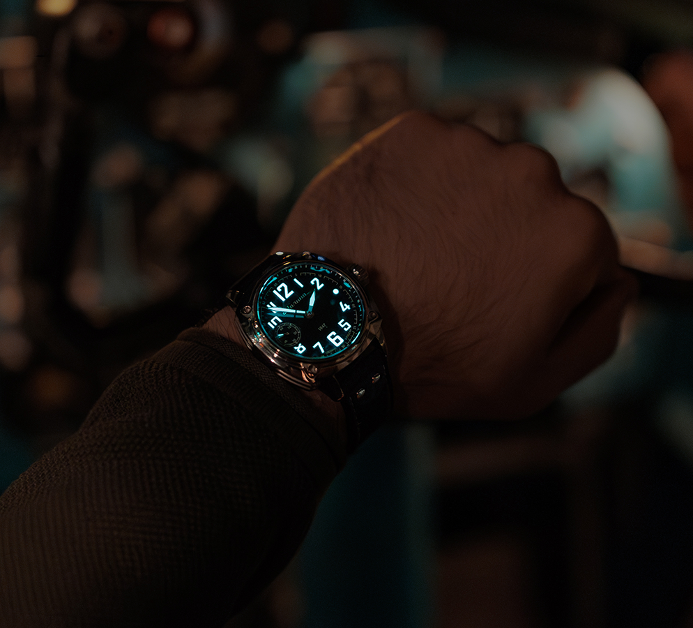 Berkut TCB 3603 42 mm manual winding