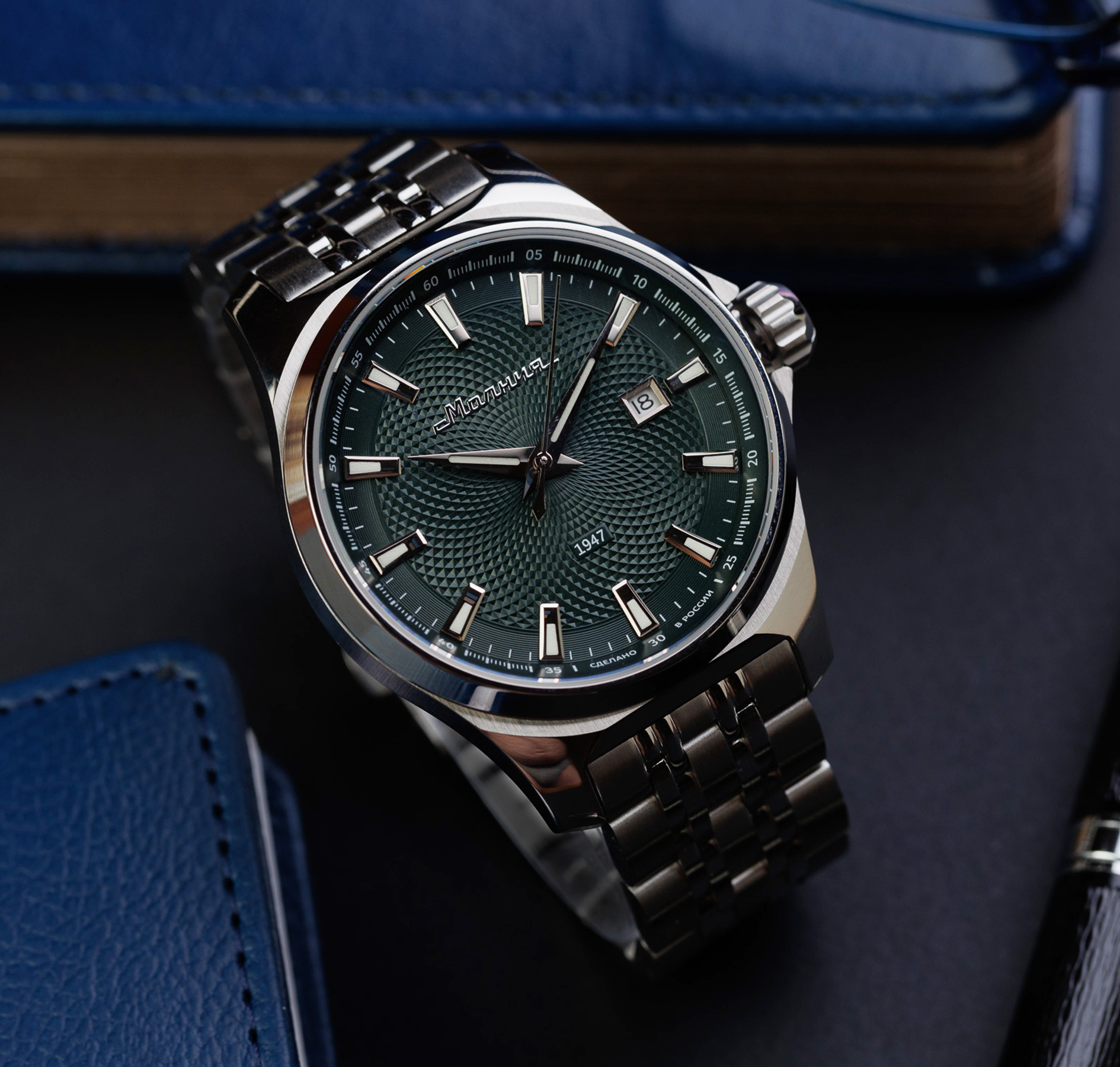 Grand TCB 8215, 42 mm, automatic winding