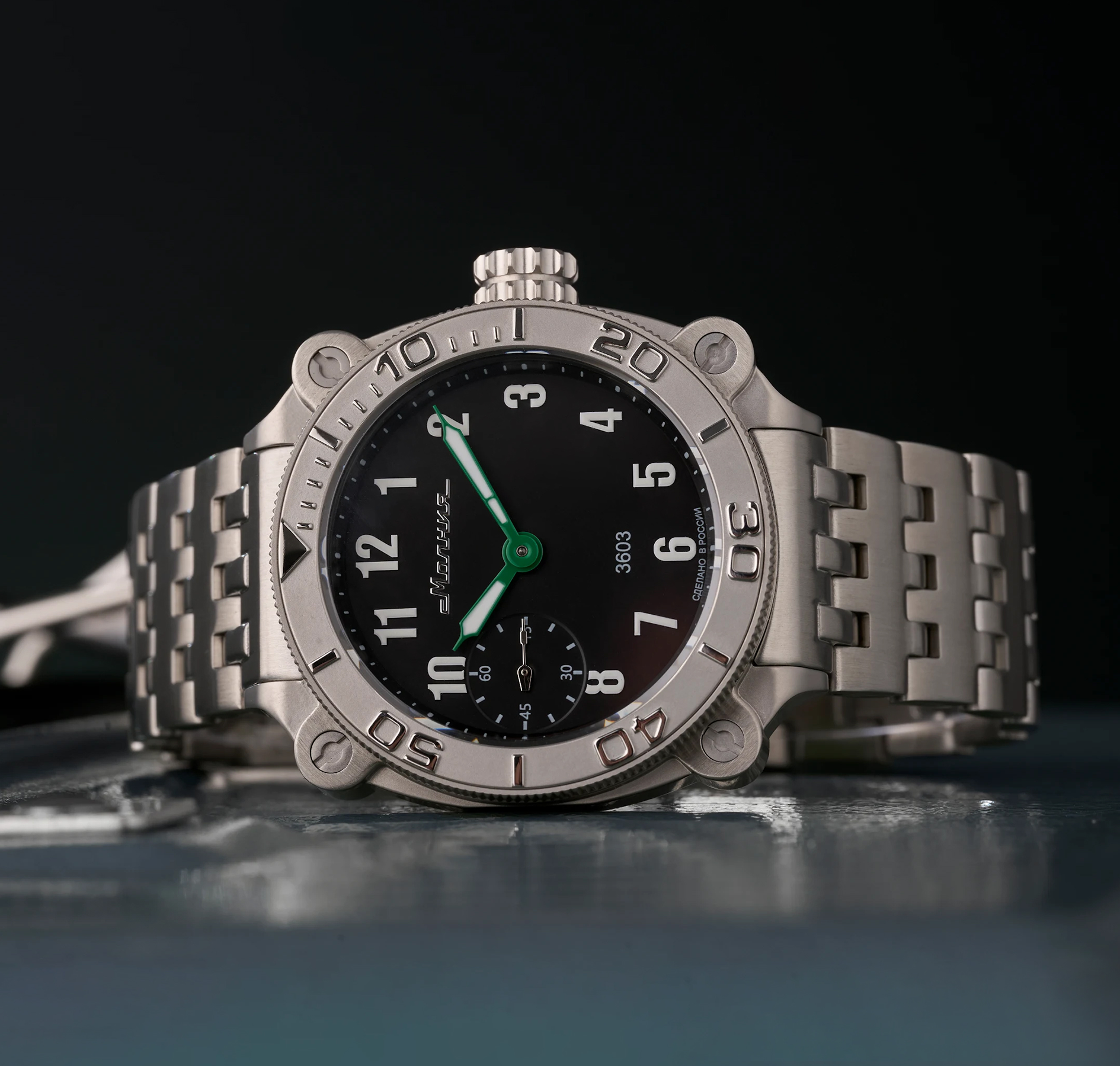 Tank 3603 42 mm manual winding
