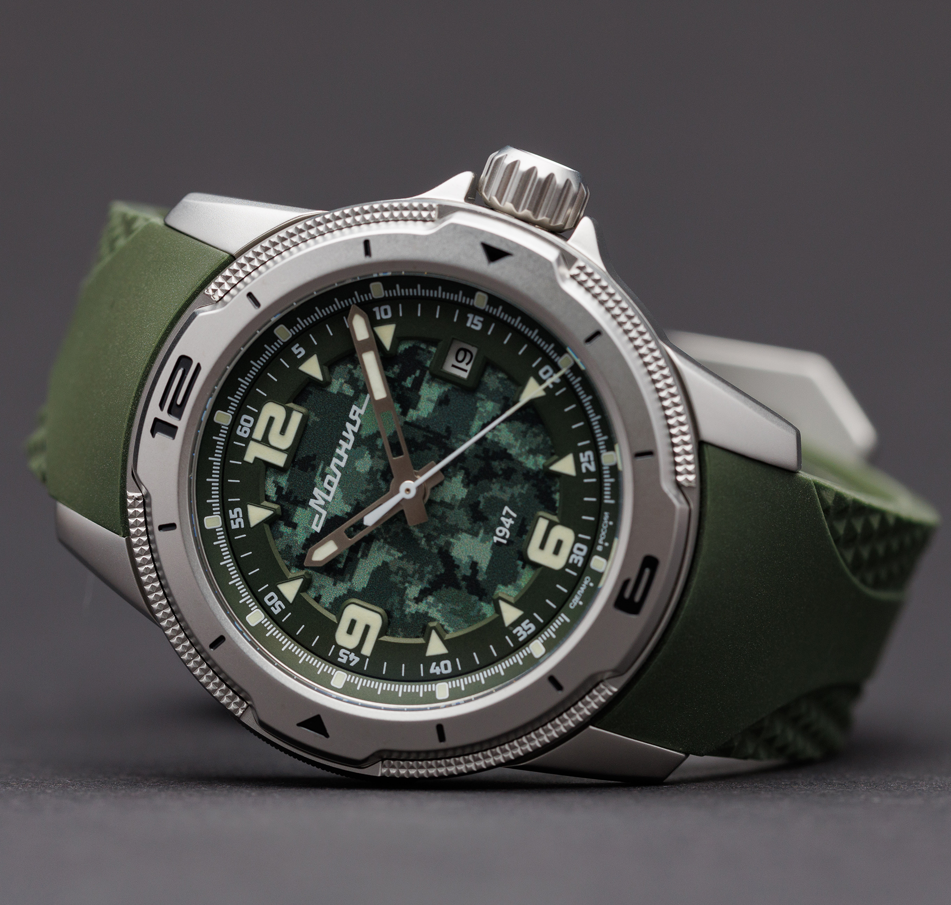 Pilgrim 8215 42 mm Automatic