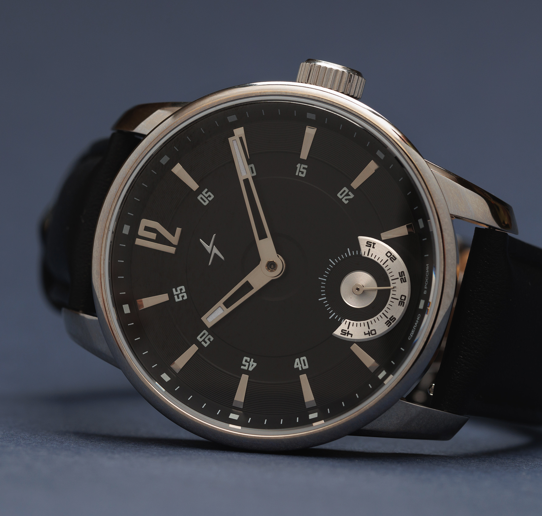 Tribute 1984 TCB 3603S 42 mm manual winding