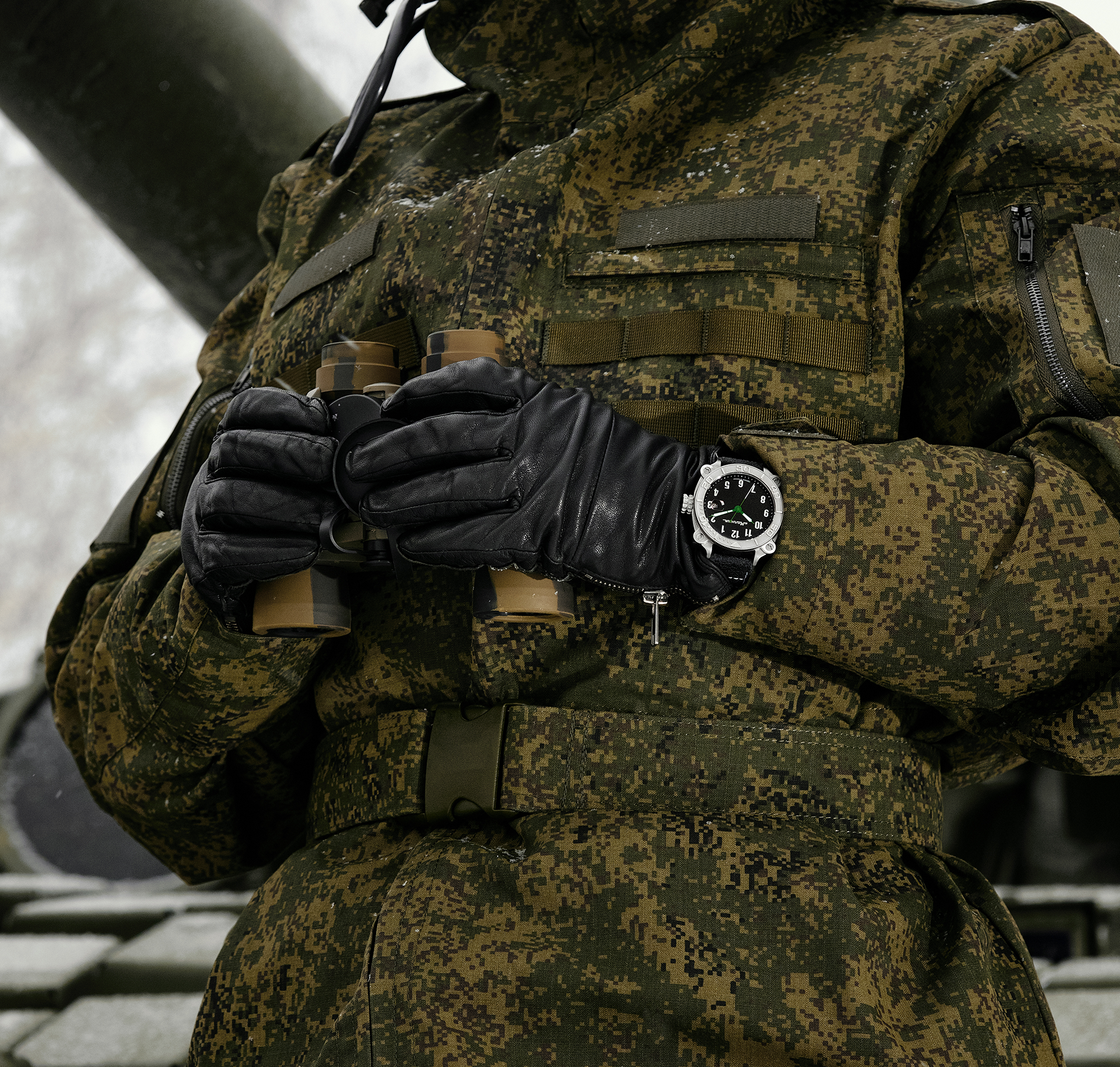Tank 8215 42mm 自动上链