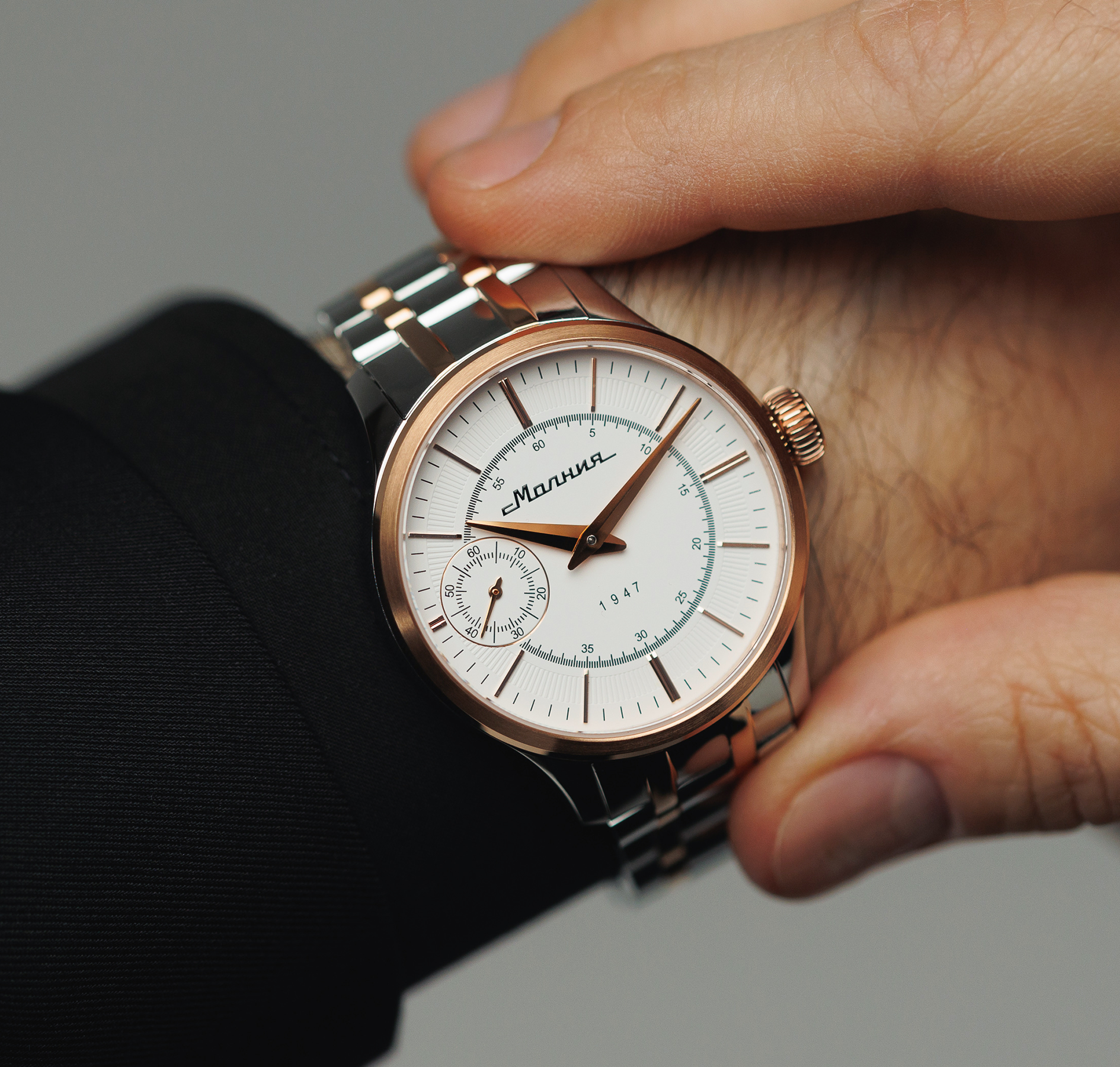 Debut TCB 3603 41 mm hand-wound