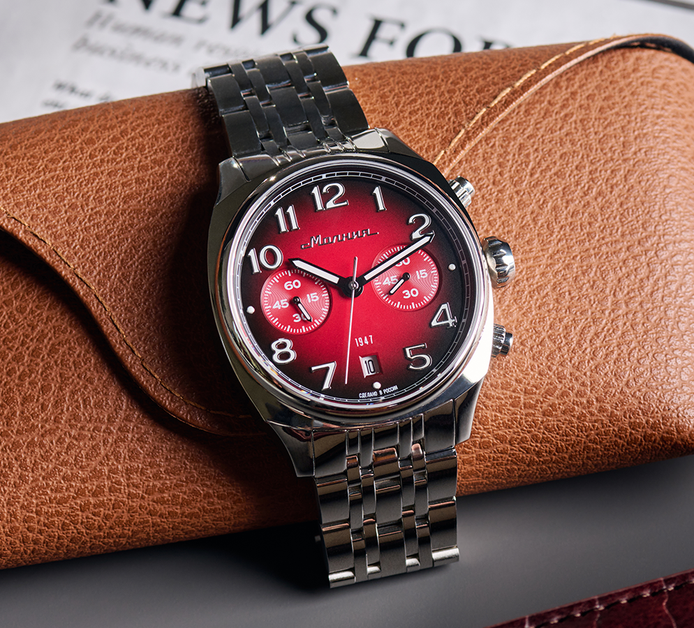 Evolution 6S21 42 mm quartz chronograph