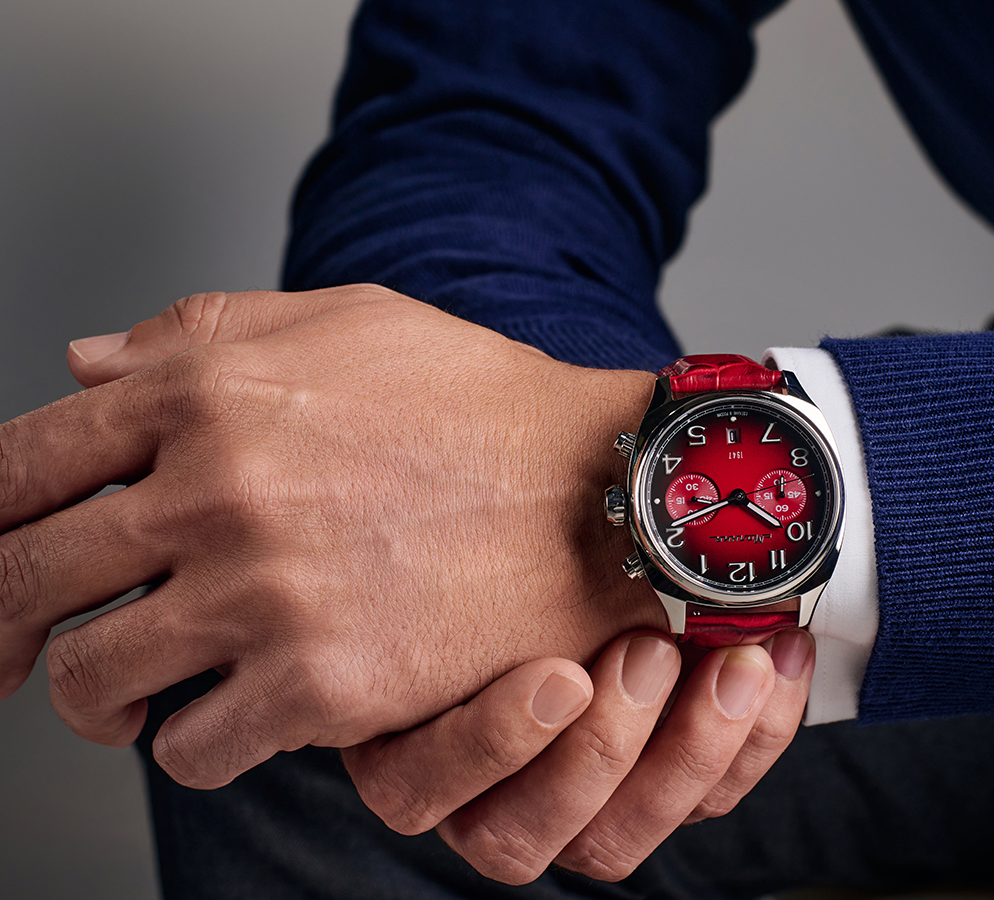 Evolution 6S21 42 mm quartz chronograph