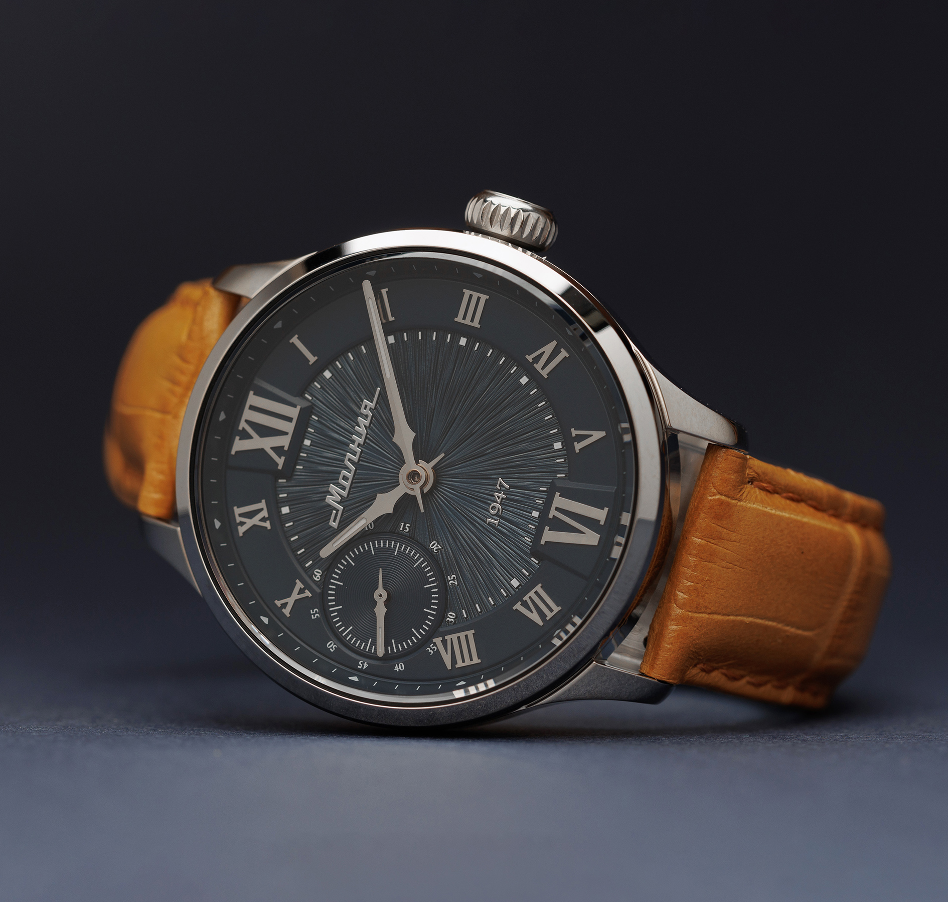 Akinak TCB 3603 41 mm manual winding