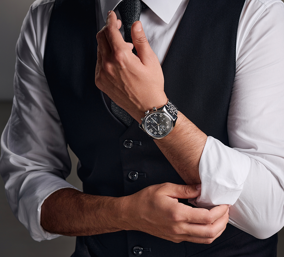 Evolution 6S21 42 mm quartz chronograph