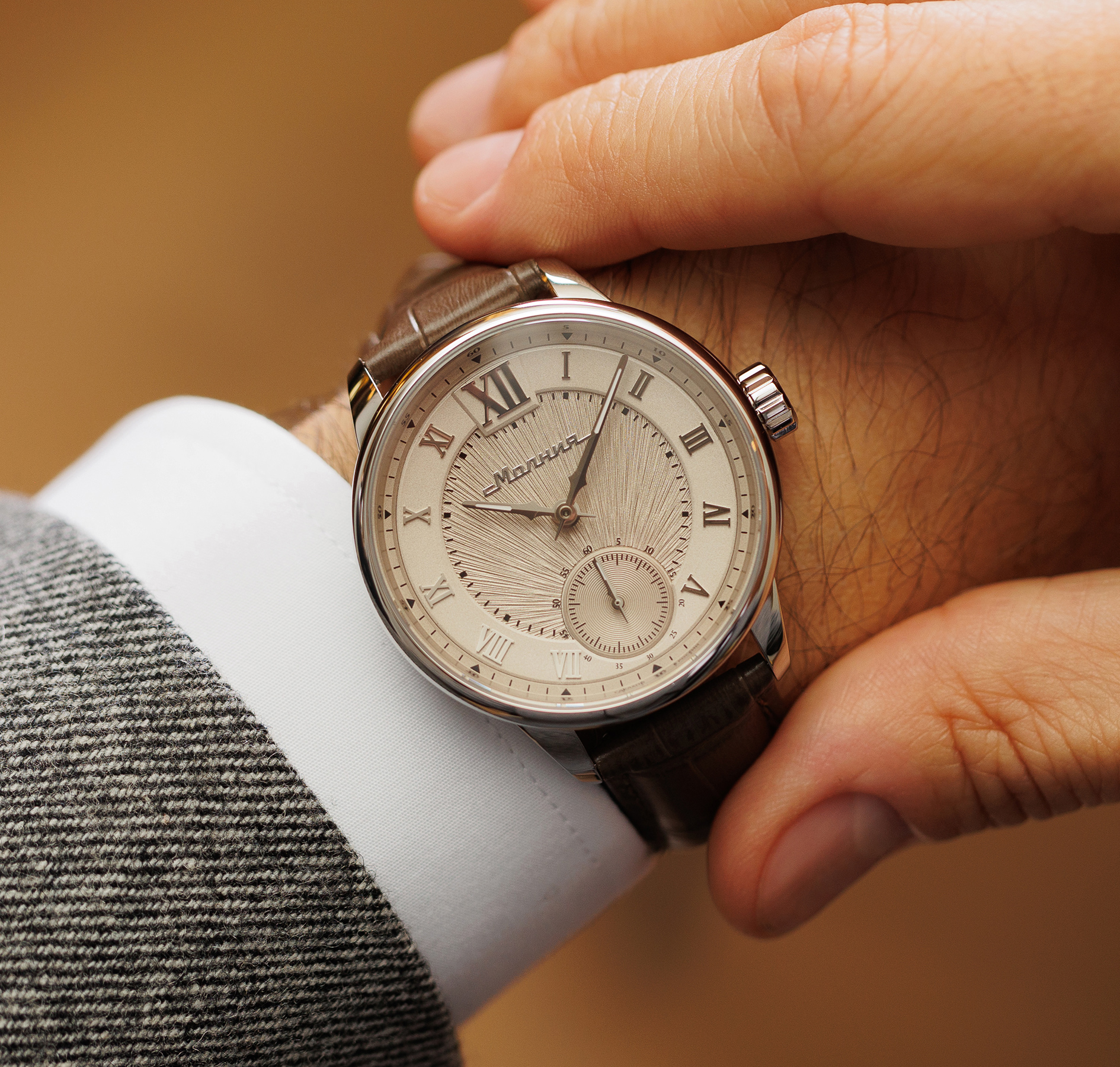 Akinak TCB 3603S 41 mm manual winding