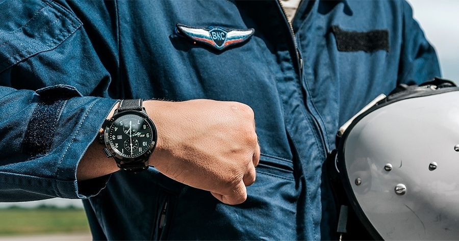 The special AChS-1 watch is a legend of Russian aviation